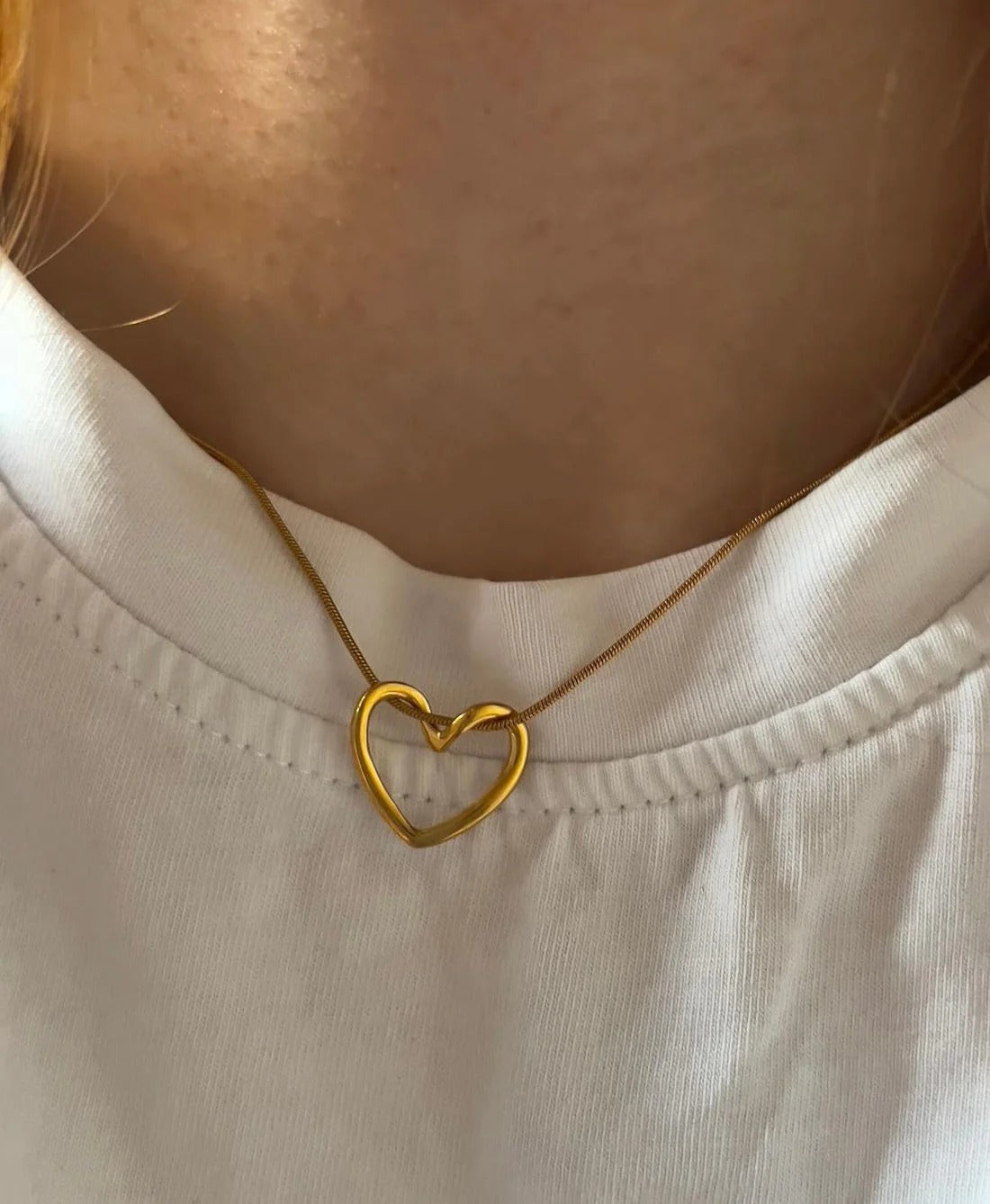 Twisted Heart Necklace – Minimal Gold Open Heart Necklace
