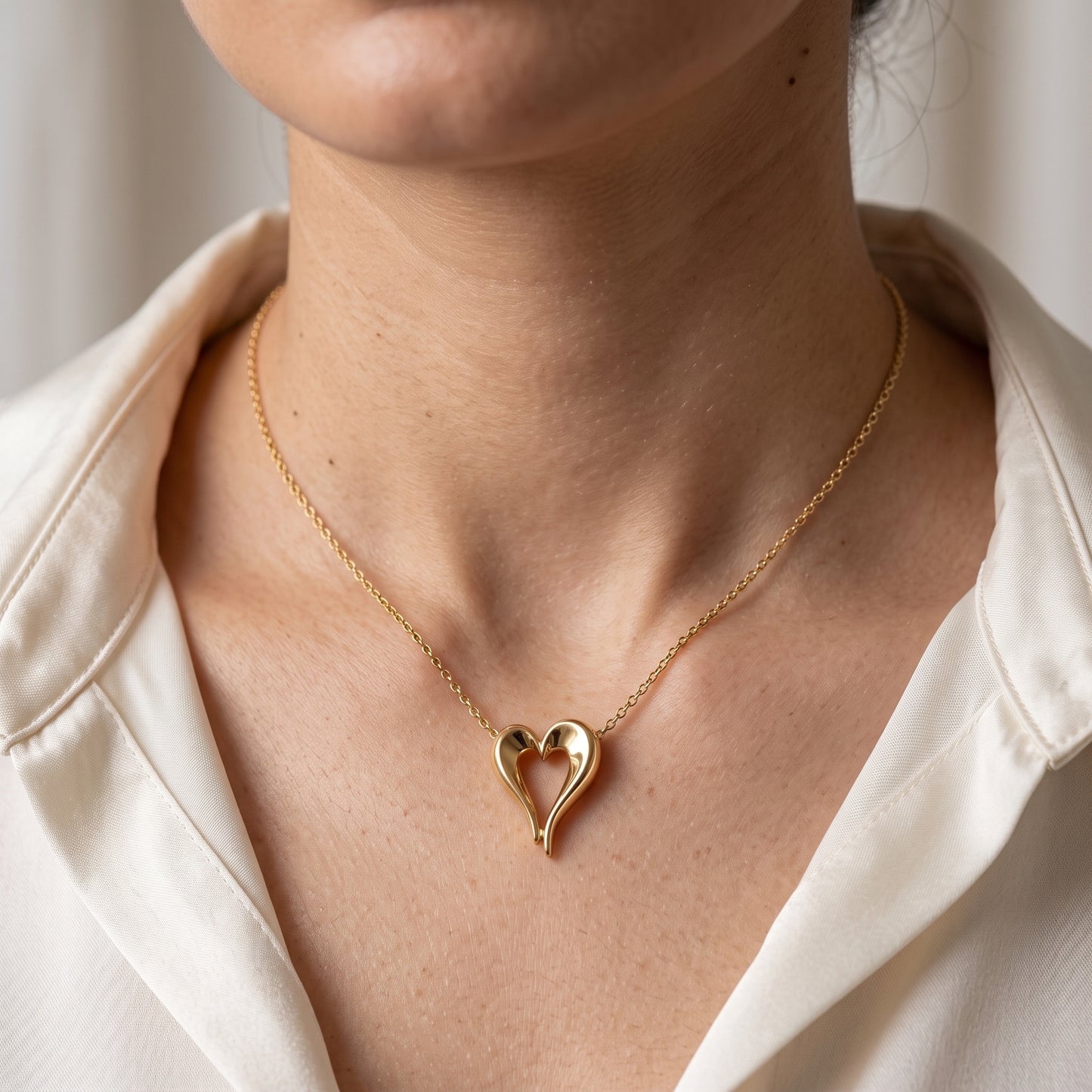 18K Gold-plated Minimal Gold Open Heart Pendant | Tarnish-Proof