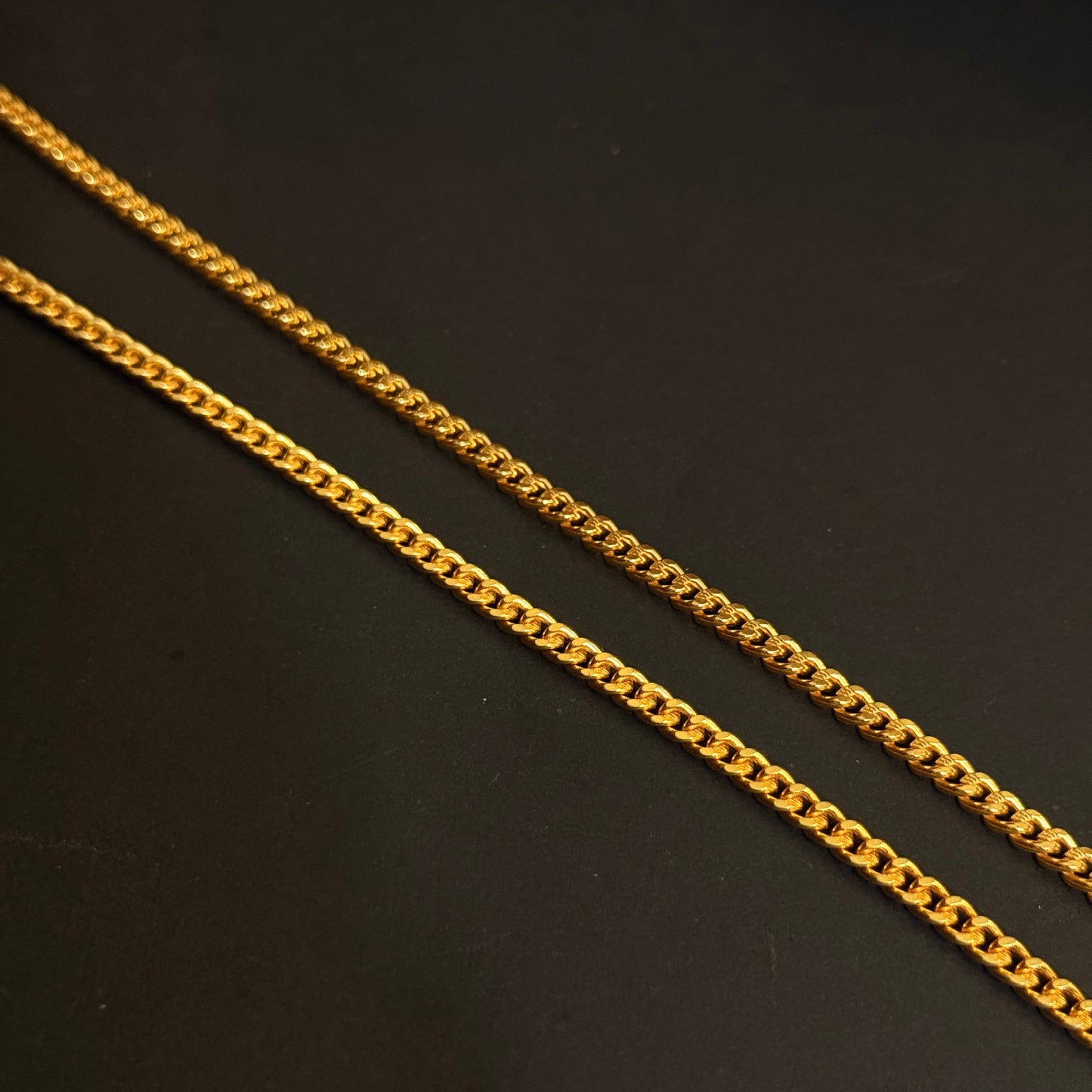 Curb Chain Necklace - Stainless Steel - 20 Inches