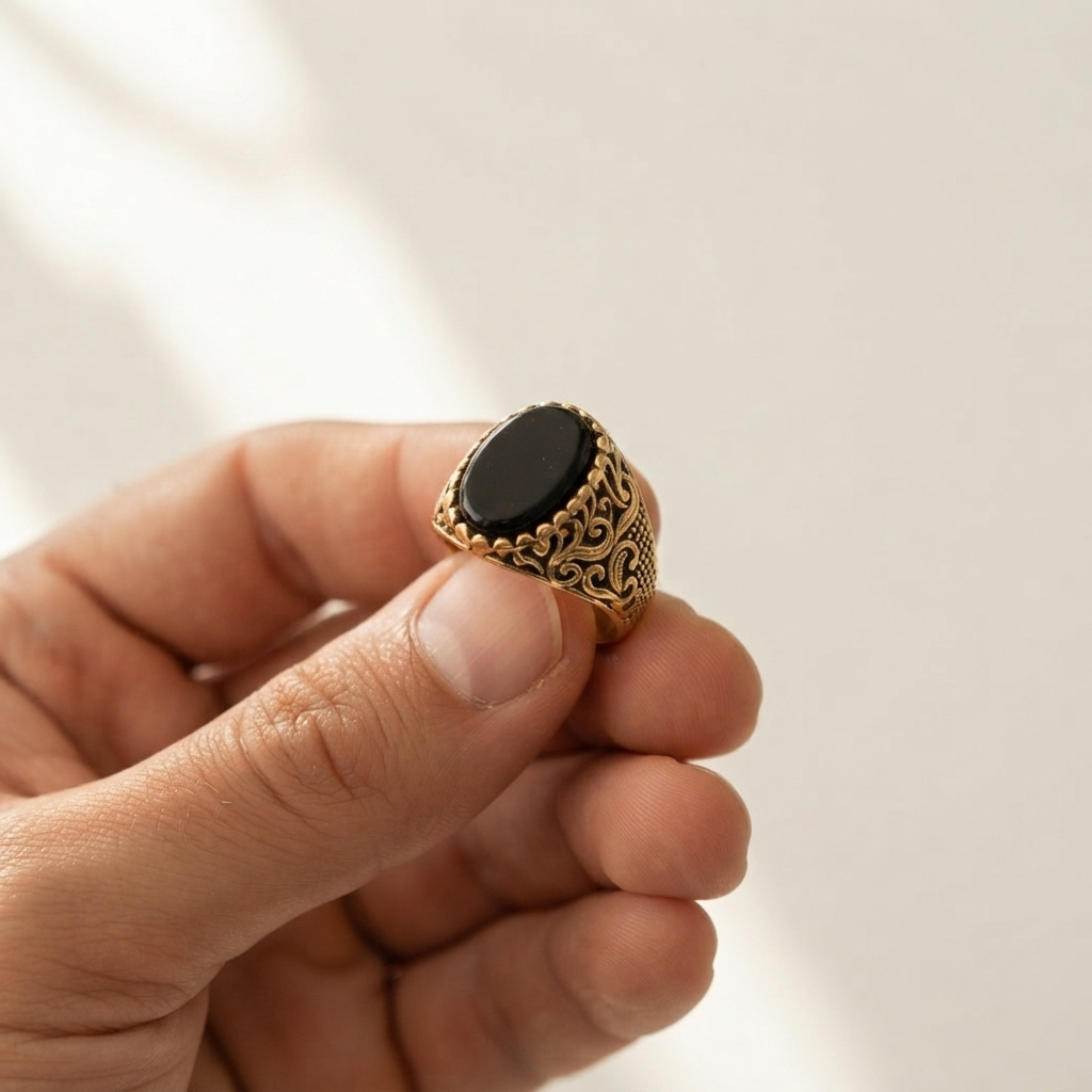 Men's Vintage Black Onyx Style Ring
