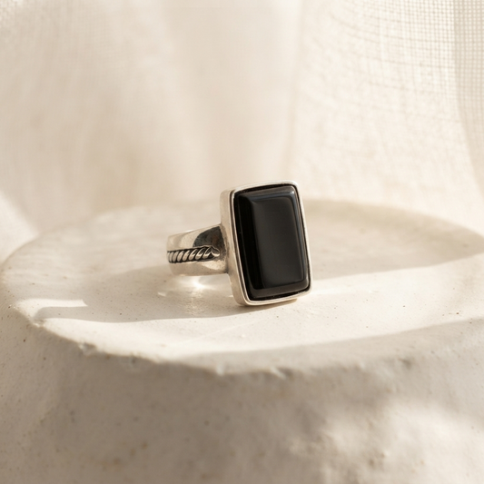 Men's Twist Inlay Black Stone Signet Ring