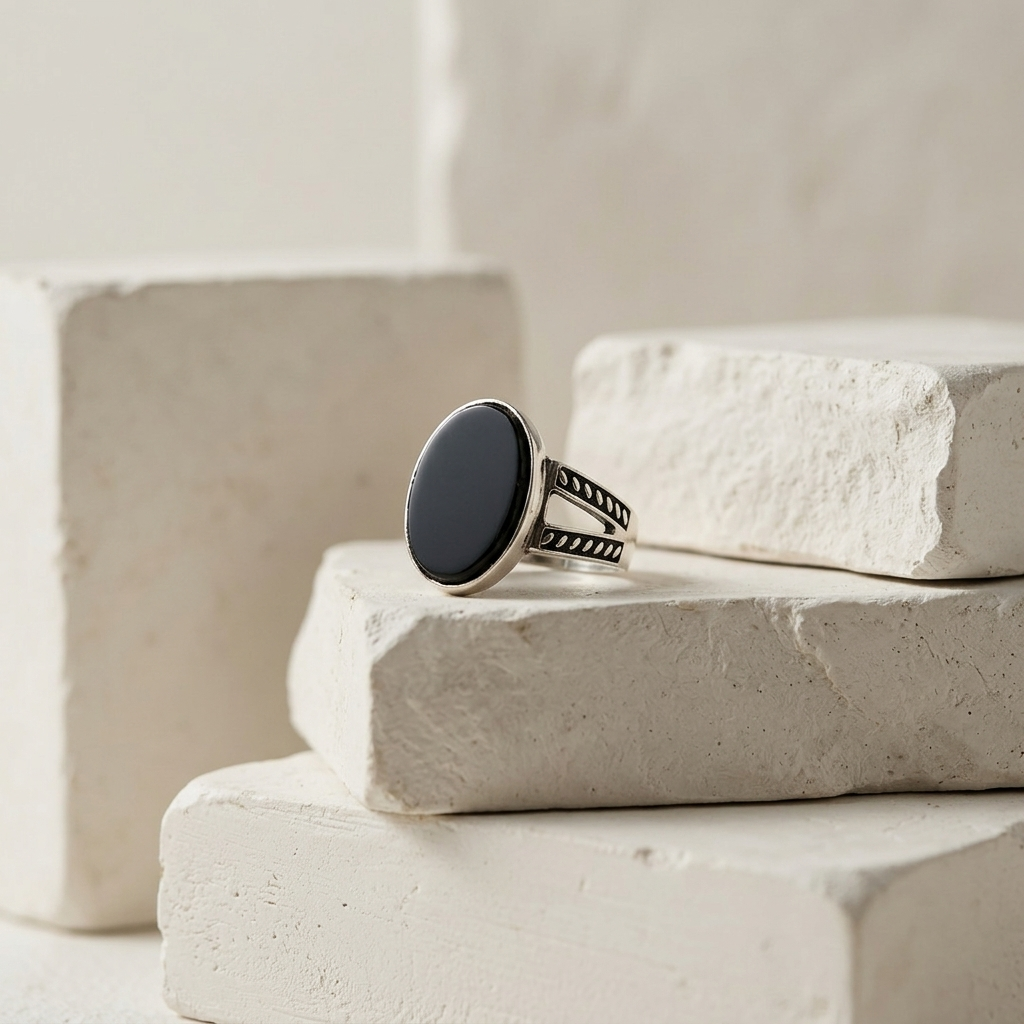 Men's Wire Inlay Oval Black Stone Signet Ring