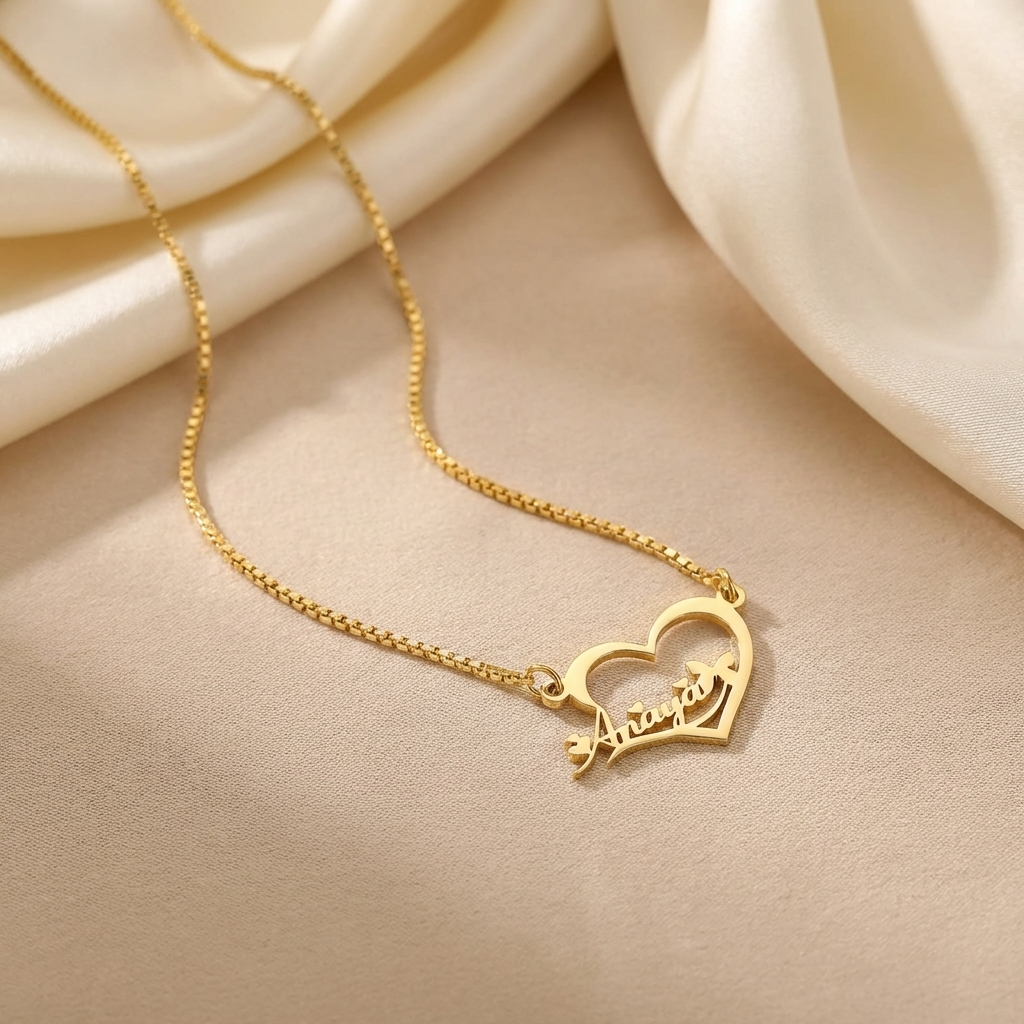 Minimal Heart Personalized Name Necklace