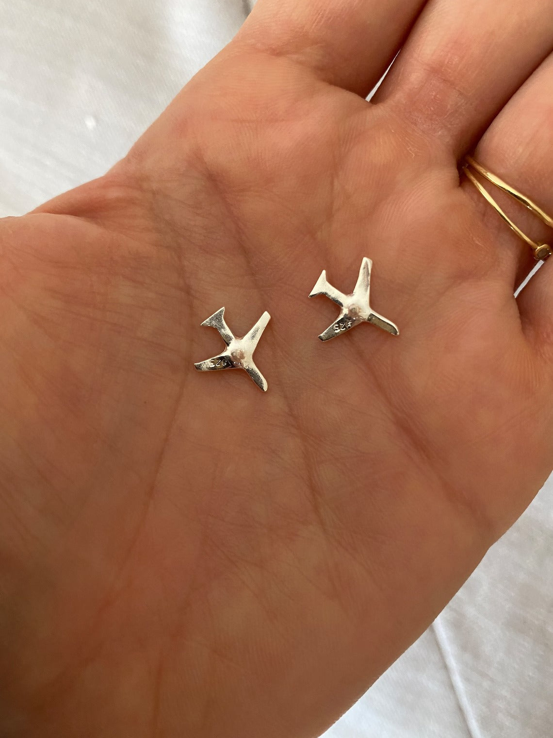 Minimal Airplane Stud Earrings For Women - 18K Gold Plated