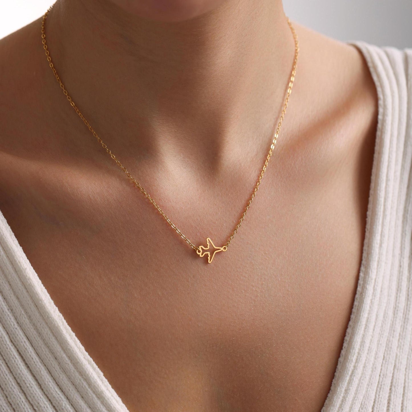 18K Gold Plated Outline Charm Airplane Necklace For Women