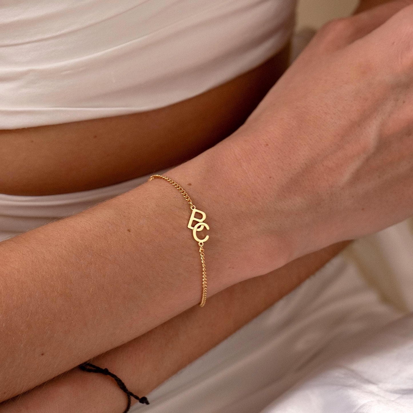 Interlocked Initials Alphabet Chain Bracelet For Women
