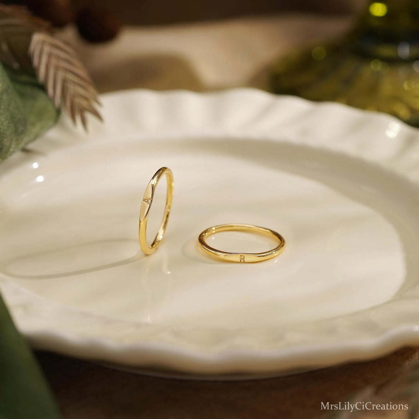Minimal Dainty Initial Ring